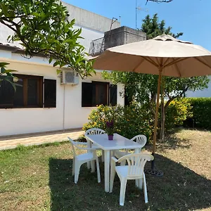 Villa A Casa Di Alfredo Depandance In, Lecce